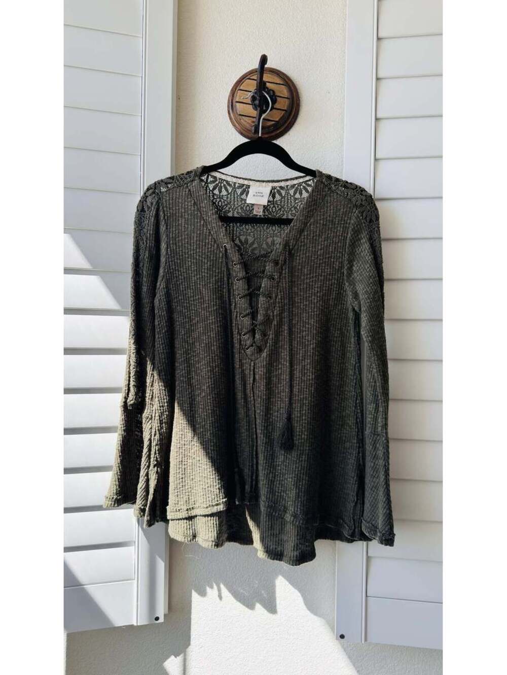 Knox Rose Olive Green Lace-Up Bell Sleeve Waffle Knit Top Size S